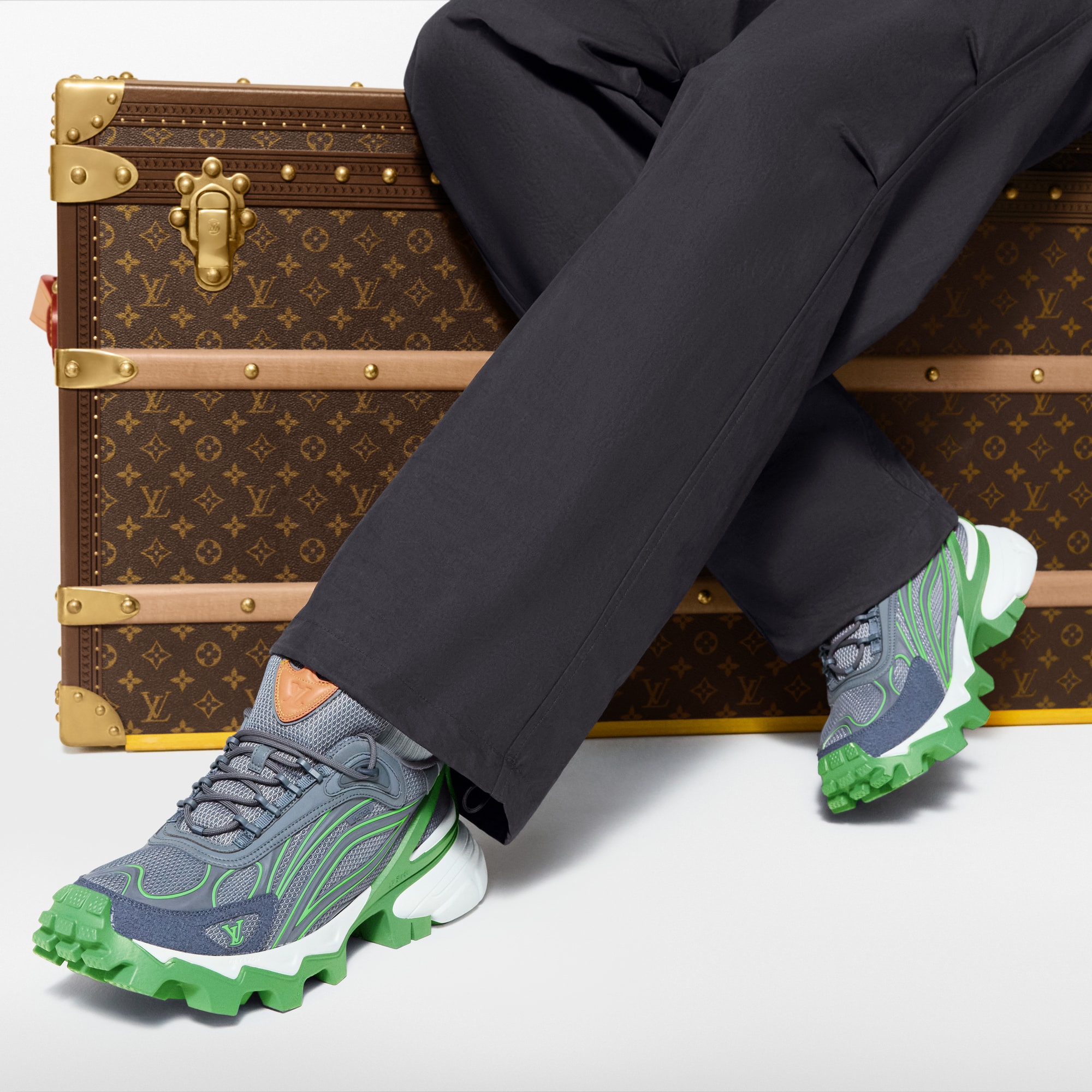 Tênis LV Summit - Presentes Festivos Para Ele | LOUIS VUITTON ®
